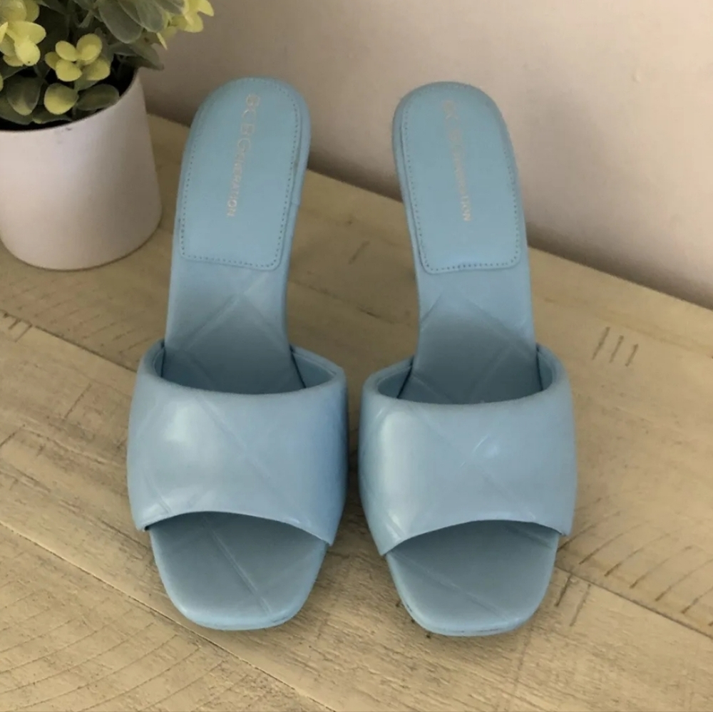 Bcbg generation sky blue shoes